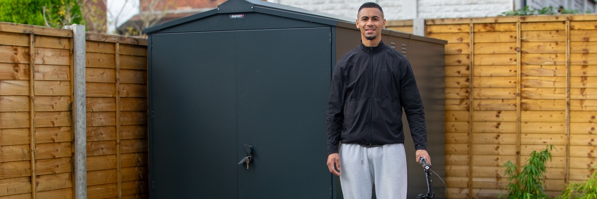 Quillan Isidore gets an SBD accredited Asgard Centurion Bike Shed
