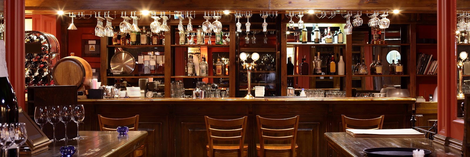 Three out of four adults – particularly women – want improved safety in bars, pubs and nightclubs, says YouGov Survey