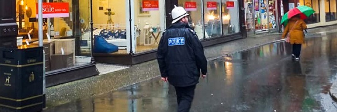Isle of Man Constabulary officers and partners undertake the accredited crime prevention qualification