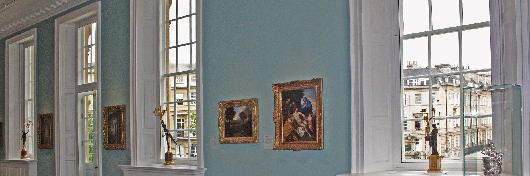 How Selectaglaze is protecting ‘heritage artworks and objects of beauty’ at two museums in Listed buildings